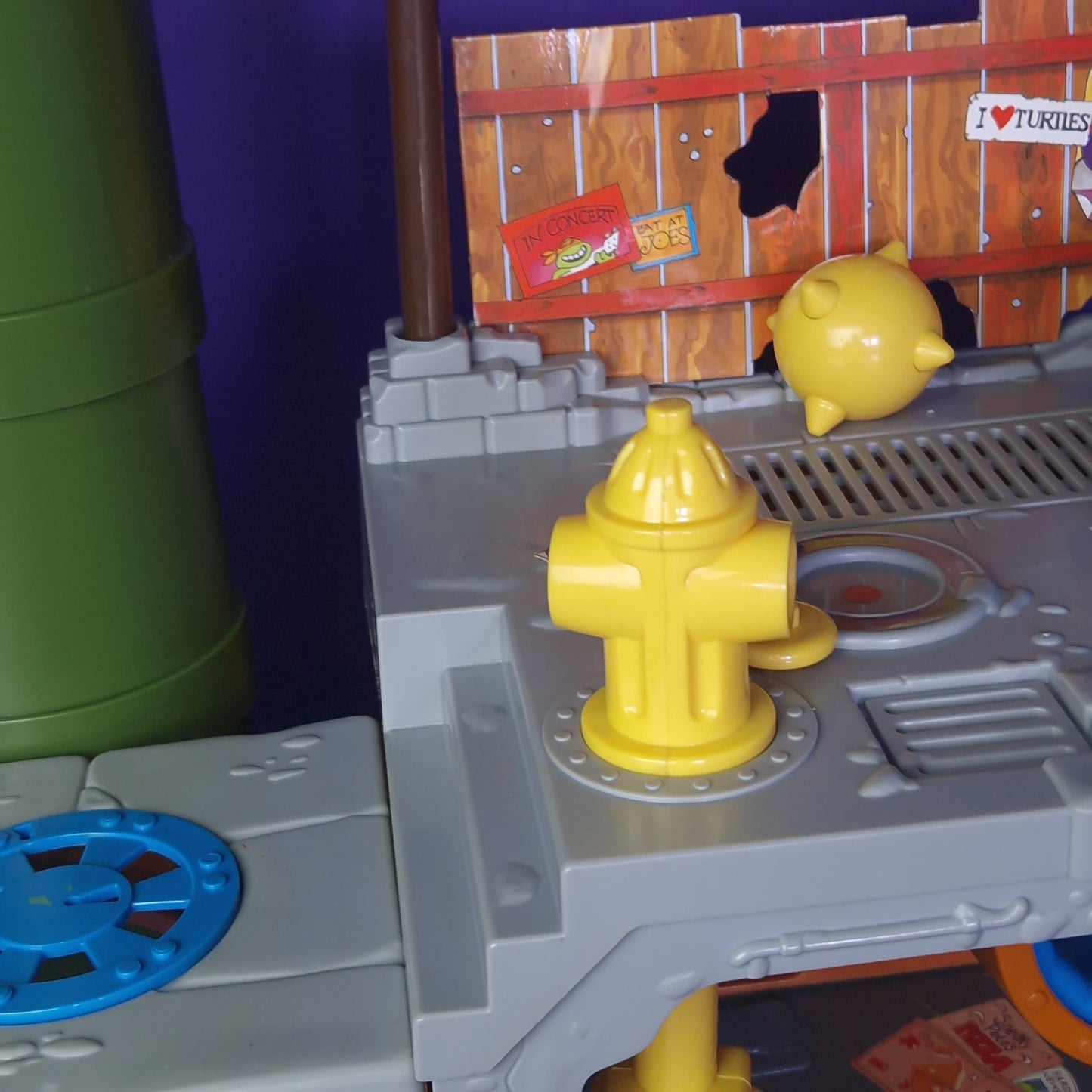 TEENAGE MUTANT NINJA TURTLES ☆ THE SEWER LAIR PLAYSET for Vintage Figures ☆ Loose BOXED