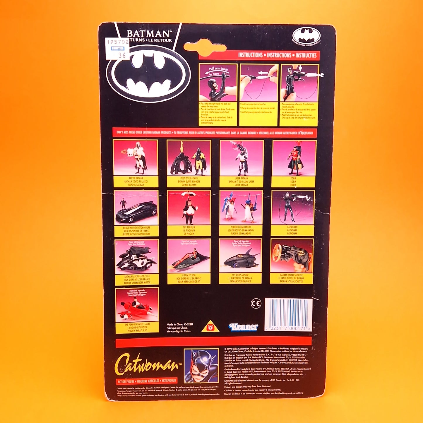 BATMAN RETURNS ☆ CATWOMAN Figure ☆ Original Sealed MOC Carded Kenner Red Euro