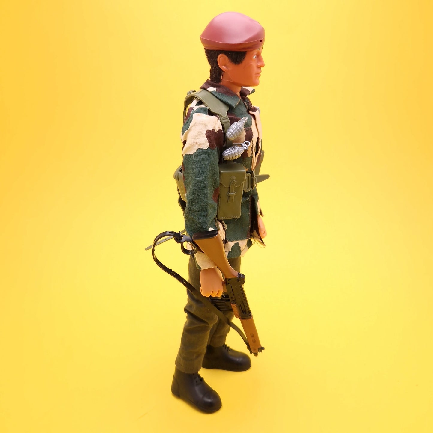 ACTION MAN ☆ PARACHUTE REGIMENT 34416 Uniform & Eagle Eye Figure 80's ☆ Vintage PALITOY Loose