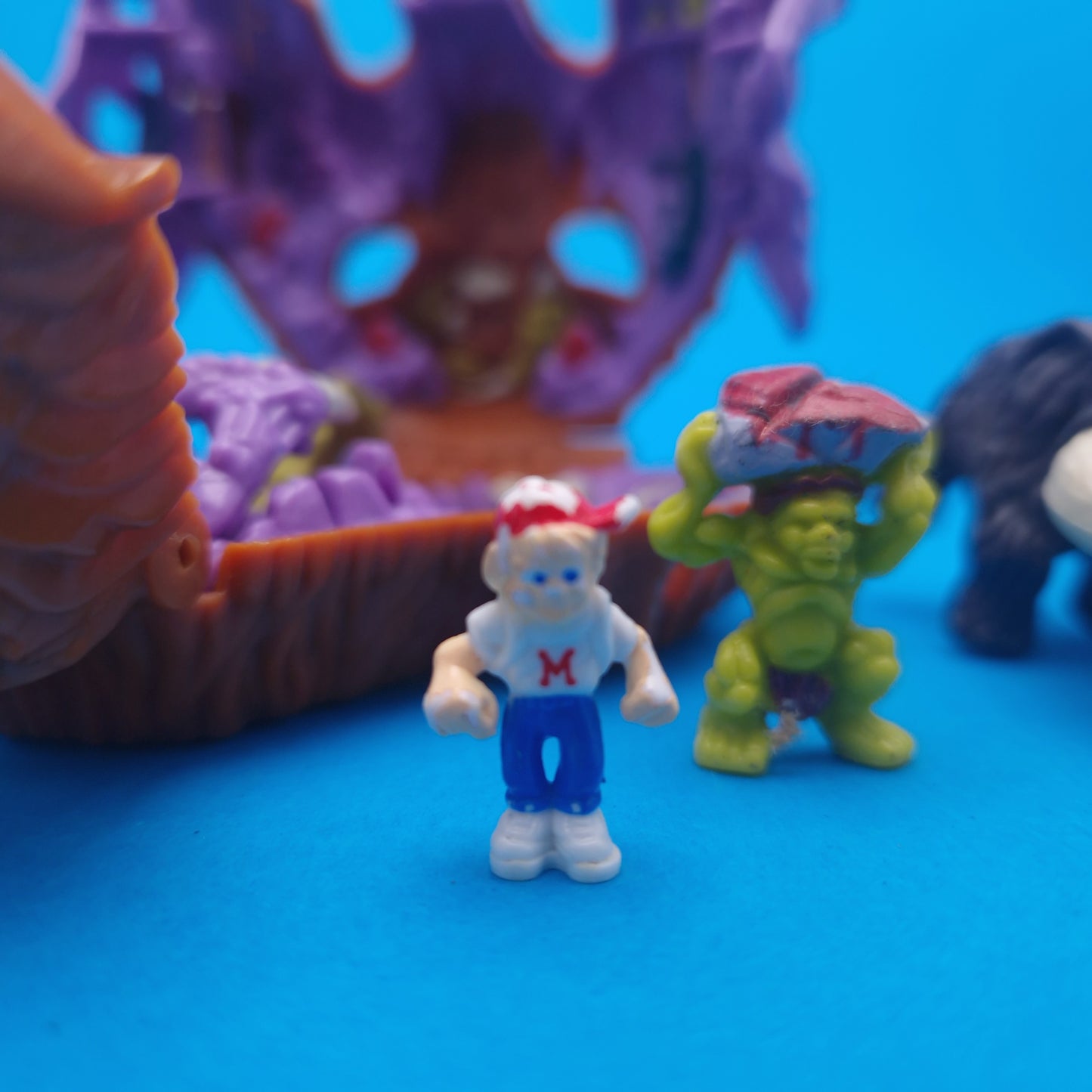 MIGHTY MAX ☆ GRAPPLES WITH BATTLE CAT Doom Zones Max Vintage Figure Complete ☆ Playset