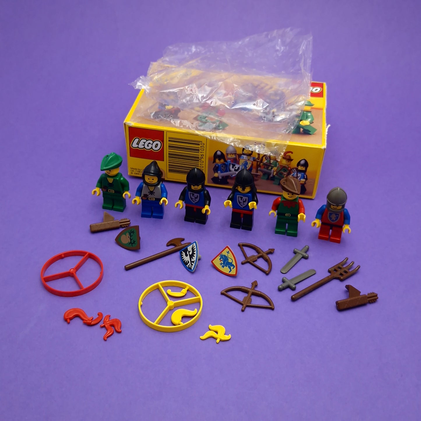 LEGO ☆ 6103 CLASSIC CASTLE KNIGHTS BOXED Mini Figure ☆ Instructions 80s