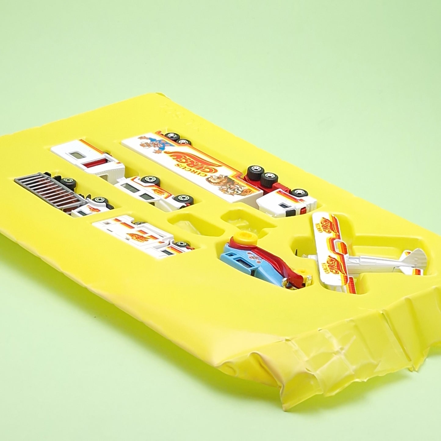 MATCHBOX ☆ CIRCUS CIRCUS GIFT SET cars ☆ Vintage Matchbox 90s Boxed