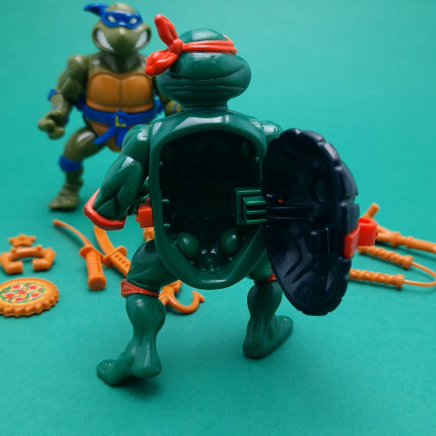 TEENAGE MUTANT NINJA TURTLES ☆ LEONARDO & MICHELANGELO Storage Shell Figure ☆ 90s Vintage