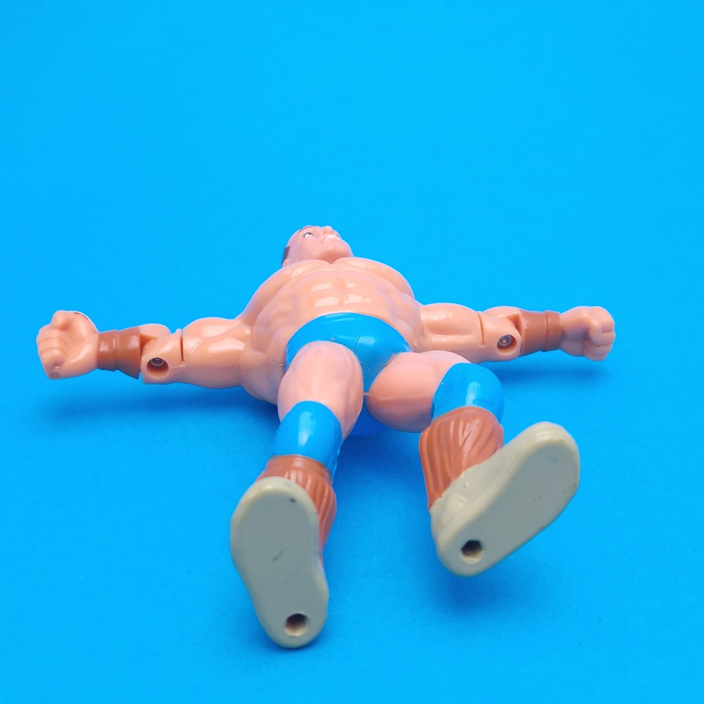 WWF HASBRO ☆ TATANKA Vintage Wrestling Figure ☆ Original 90s Series 6