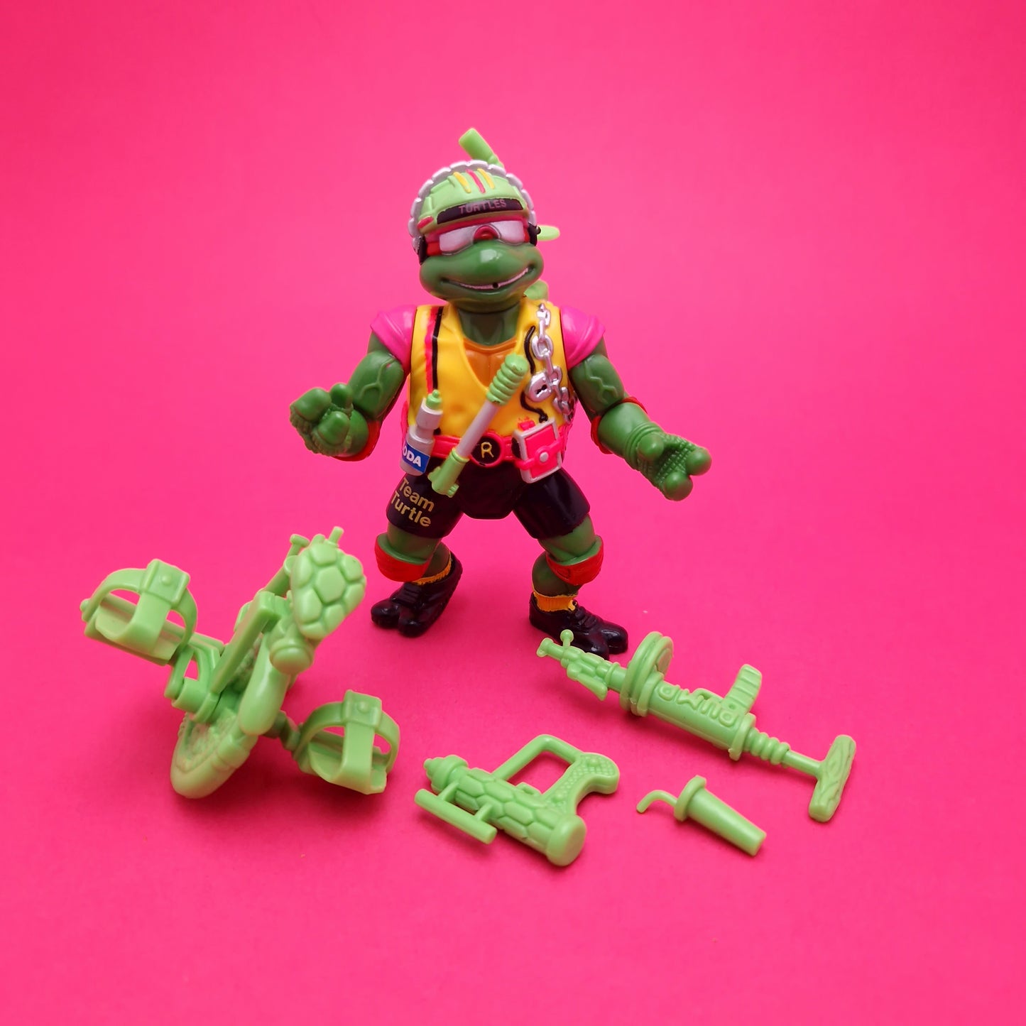 TEENAGE MUTANT NINJA TURTLES ☆ Sewer-Cyclin' RAPH Sewer Spitting Figure ☆ 90s Vintage