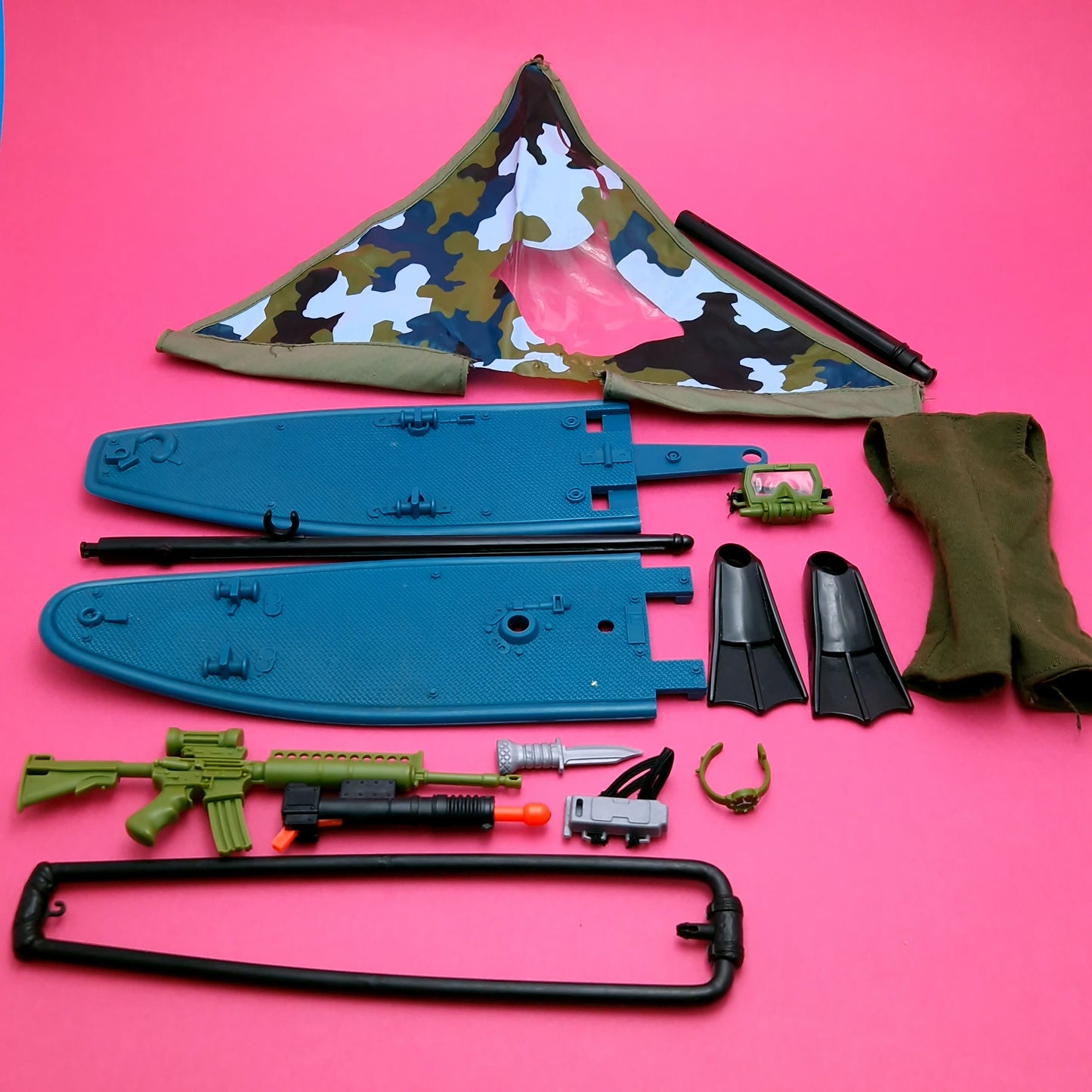 ACTION MAN ☆ OCEAN ENFORCER WINDSURFER Accessories Complete ☆ Vintage HASBRO 90's Loose