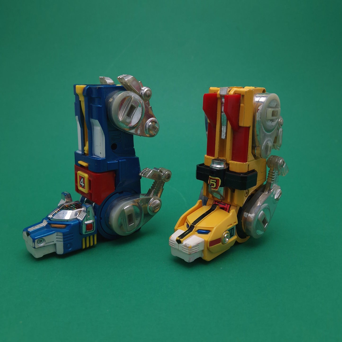 VOLTRON ☆ YELLOW & BLUE LION Action Figure Robot ☆ Vintage Original 80s Matchbox Loose