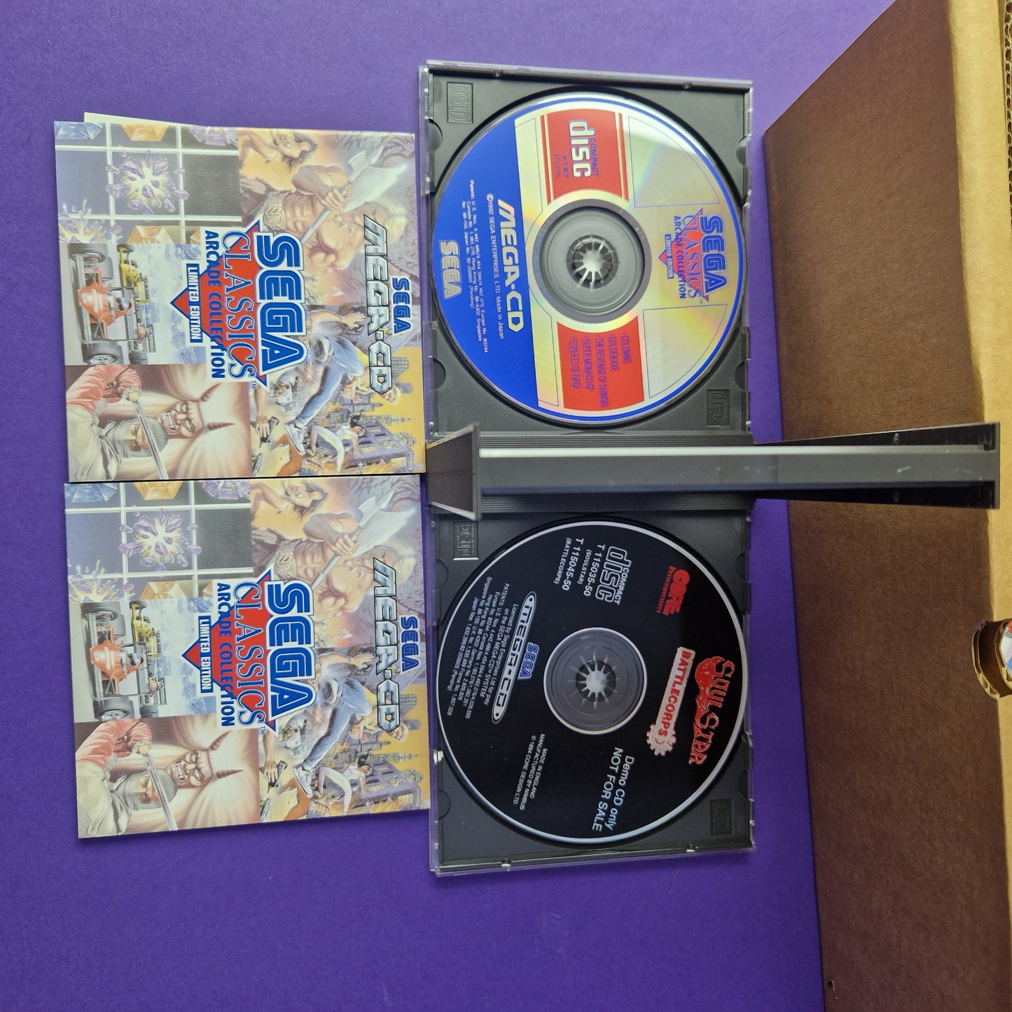 SEGA ☆ MEGA CD 2 BOXED CONSOLE ☆ 8 Classic Games & FIFA Vintage Retro Inserts