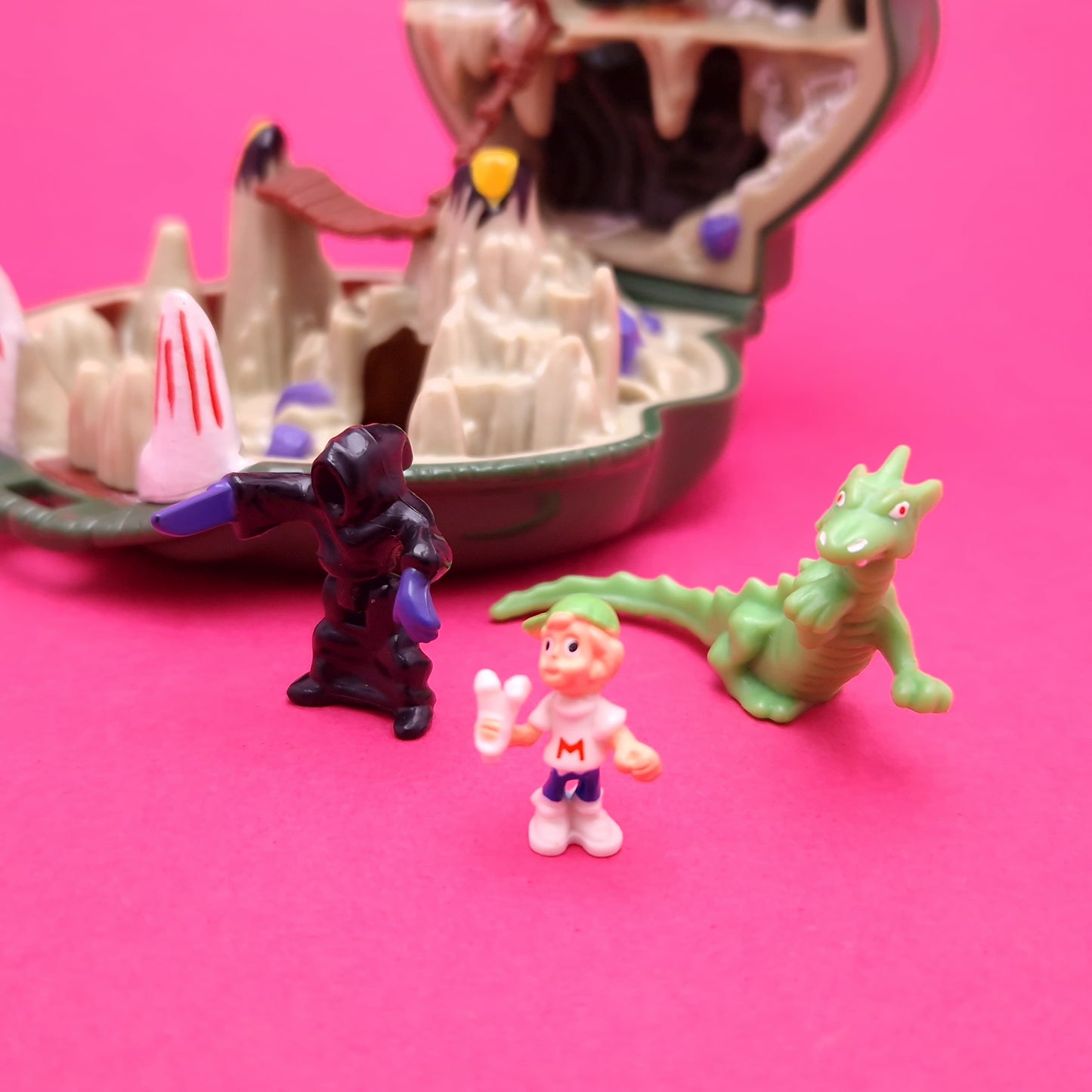MIGHTY MAX ☆ SLAYS THE DOOM DRAGON Doom Zones Vintage Figure Playset ☆ Loose