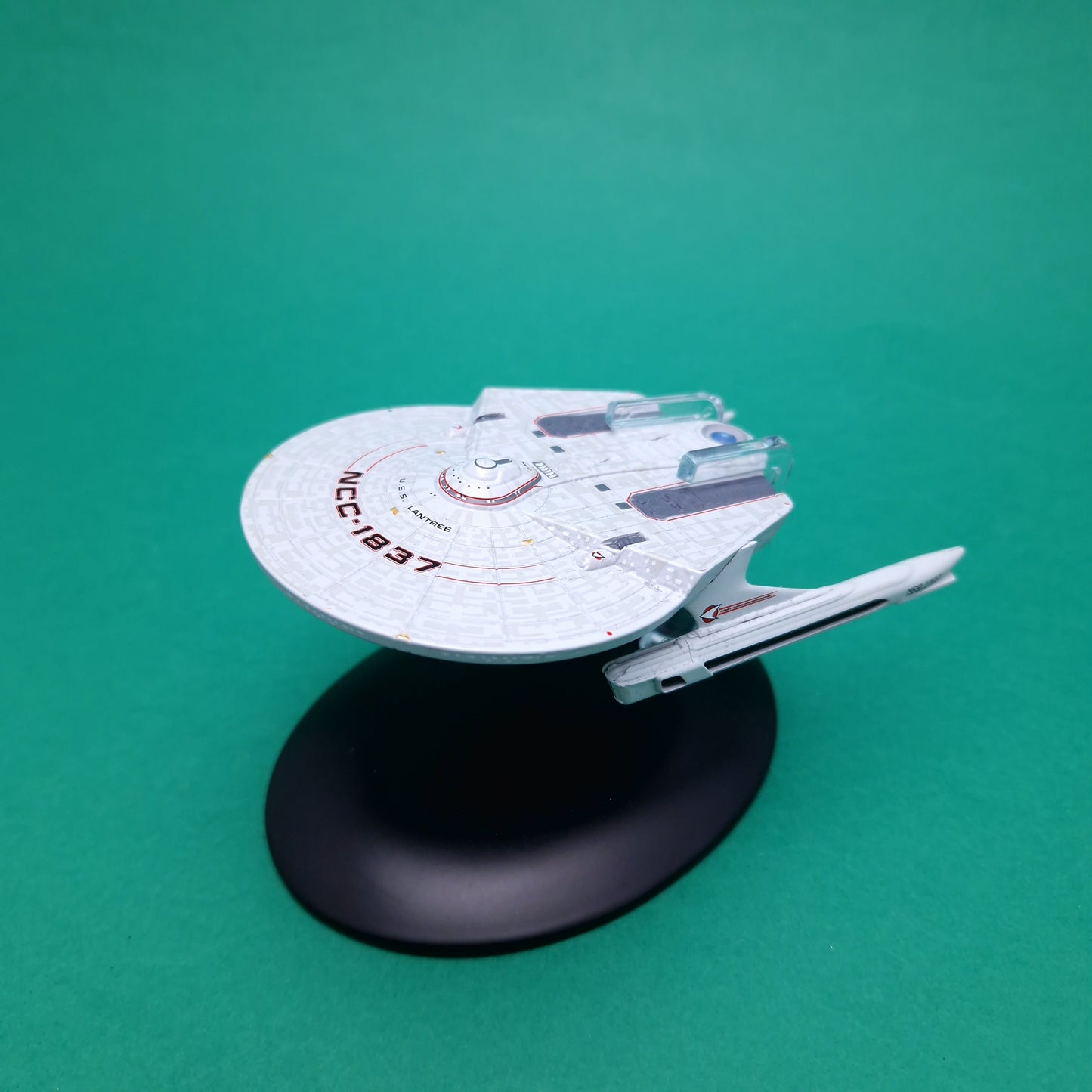STAR TREK ☆ USS LANTREE #138 Starships Collection ☆ Eaglemoss Model