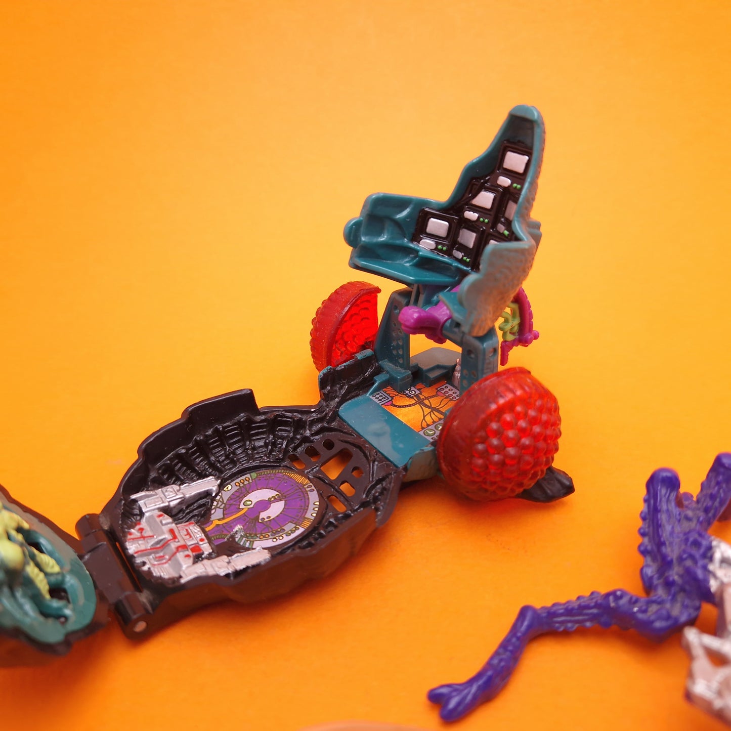 MIGHTY MAX ☆ SQUISHES THE FLY Doom Zones Vintage Figure Playset ☆ Complete