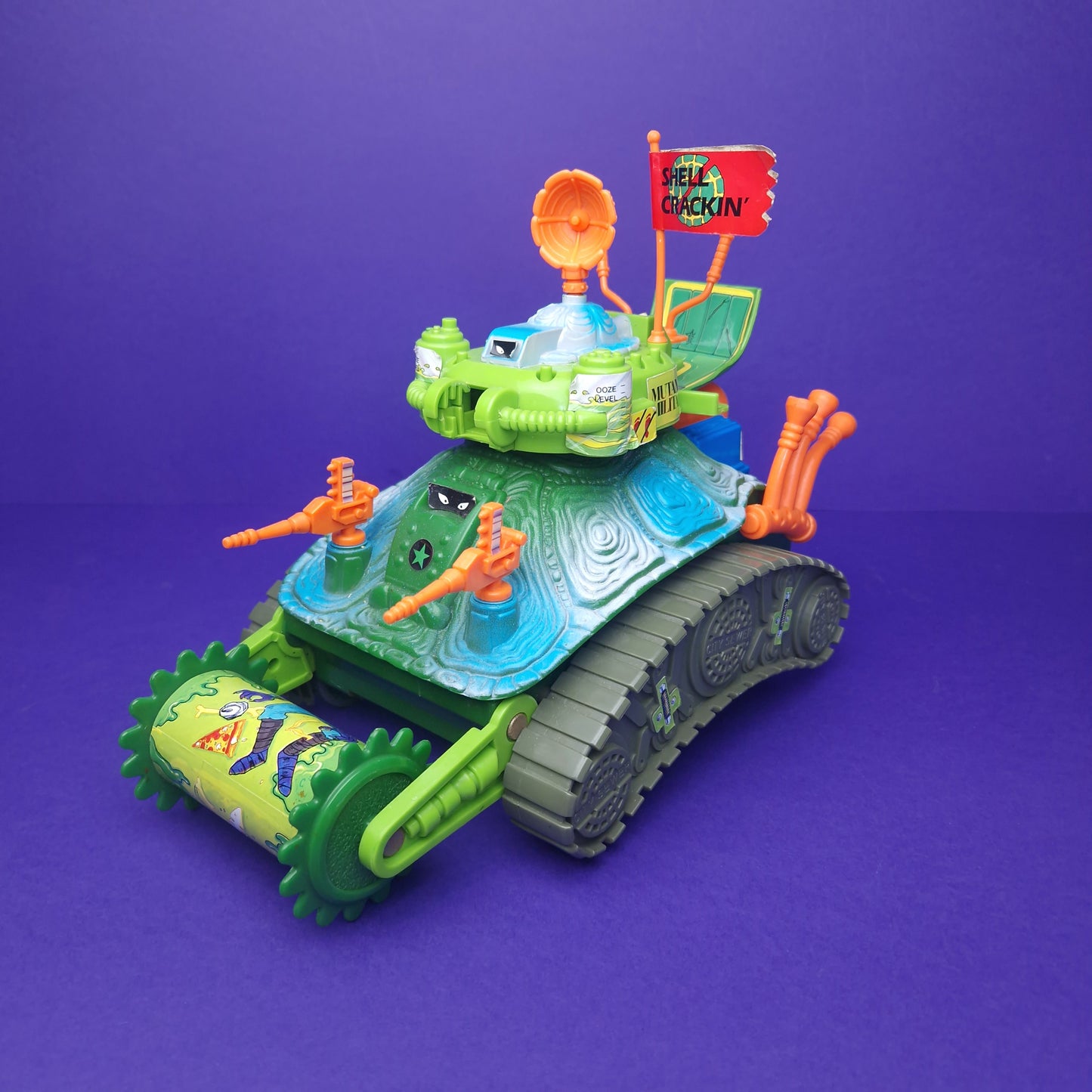 TEENAGE MUTANT NINJA TURTLES ☆ TURTLE TANK Vintage Action Figure Vehicle ☆ Loose BOXED
