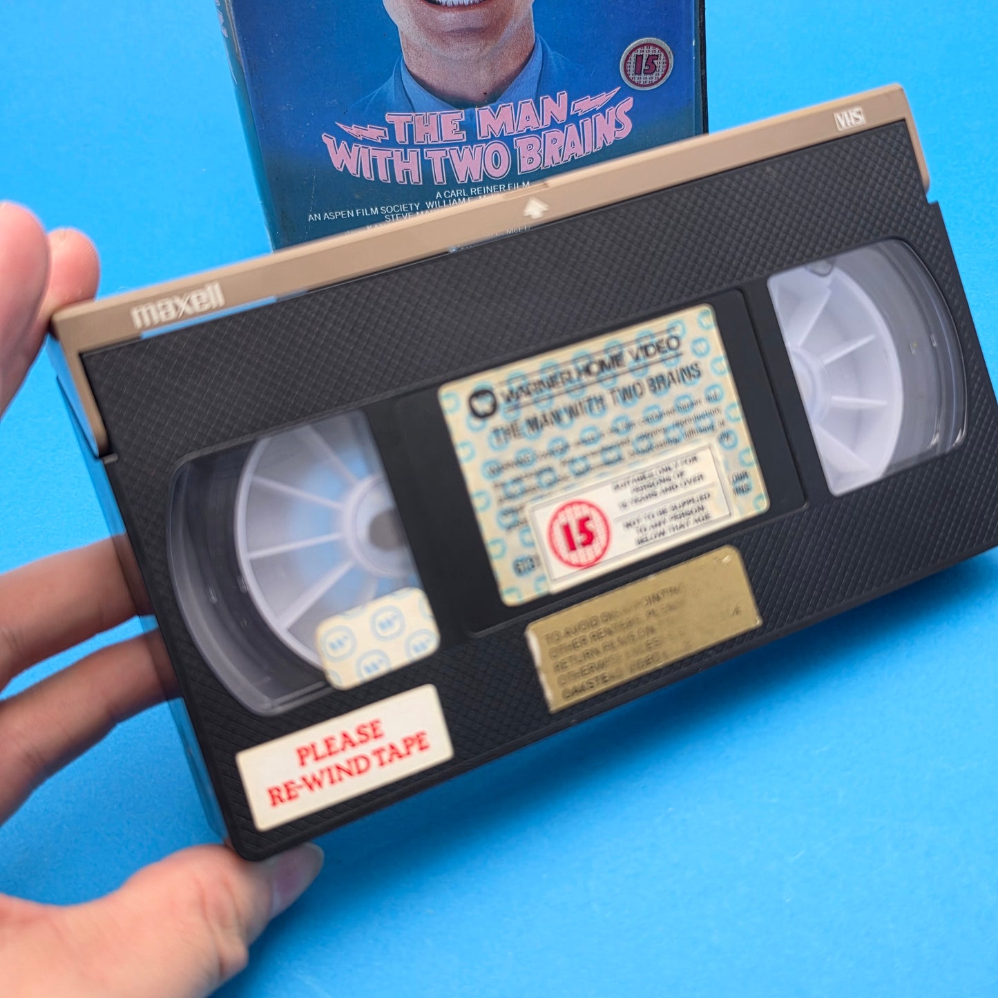 VHS Video ☆ THE MAN WITH TWO BRAINS ☆ 15 Cert Clam shell Big Warner Home Videol Vintage