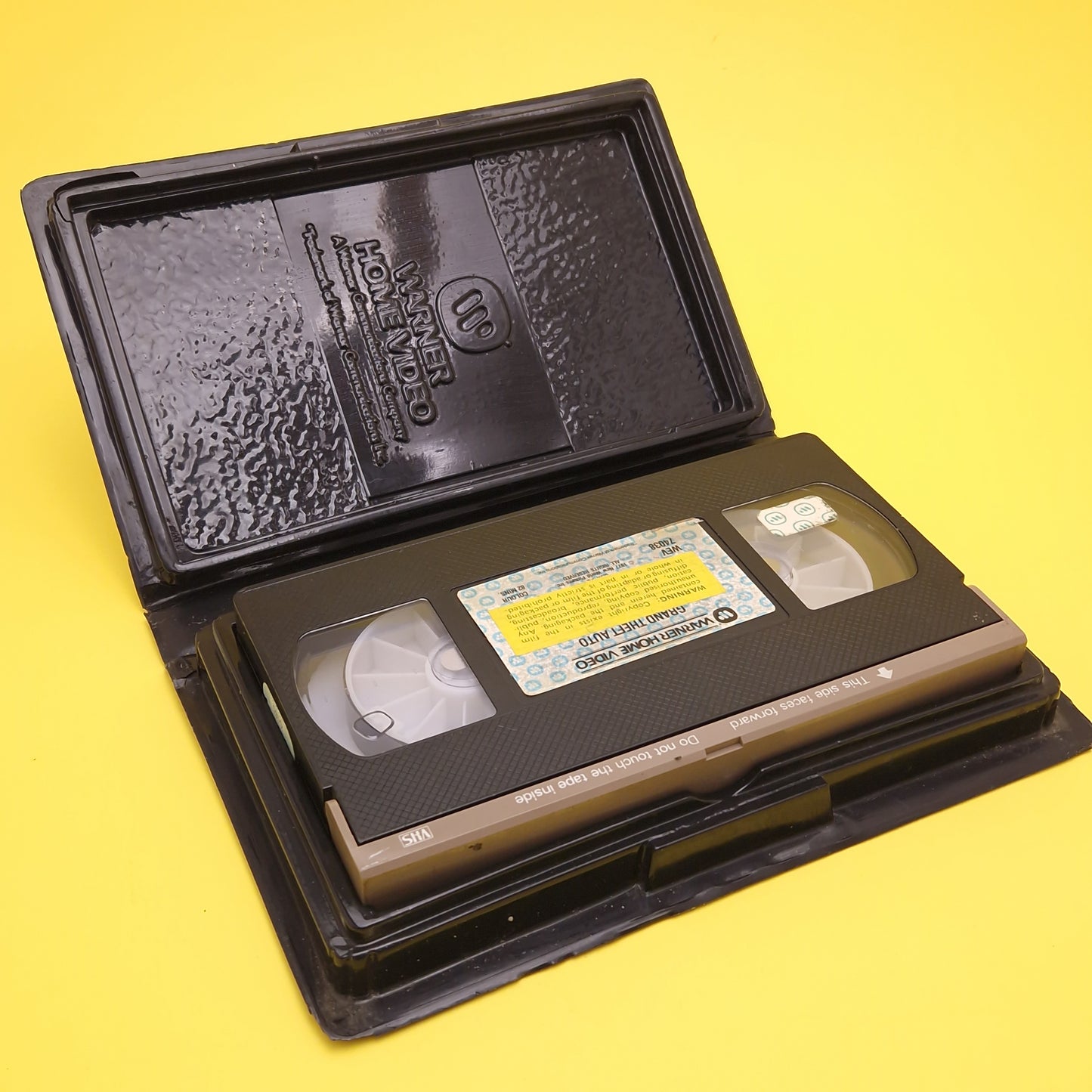 VHS Video ☆ GRAND THEFT AUTO ☆ 70s Clamshell Pre Cert Warner Home Video Vintage