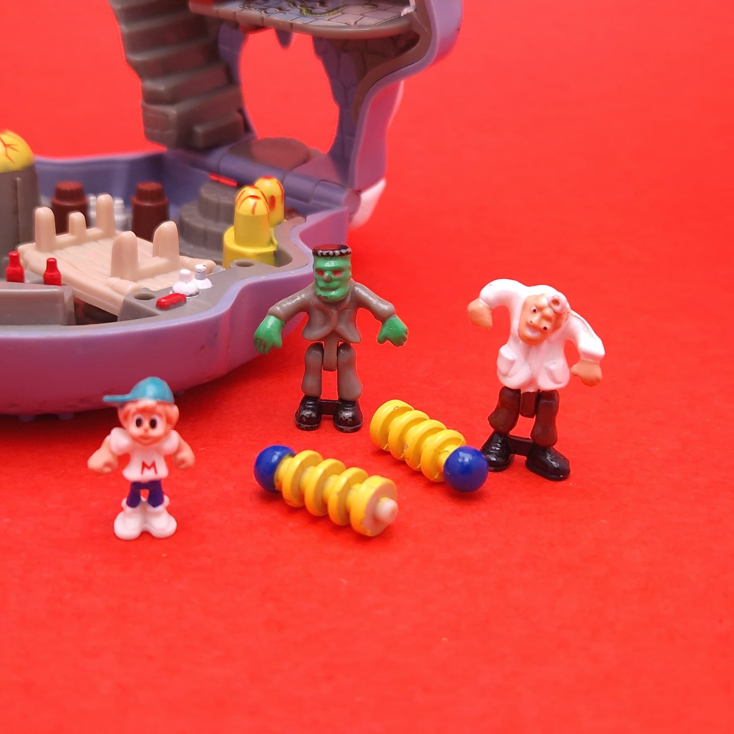 MIGHTY MAX ☆ SKULL DUNGEON Doom Zones Max Vintage Figure Playset ☆ Original