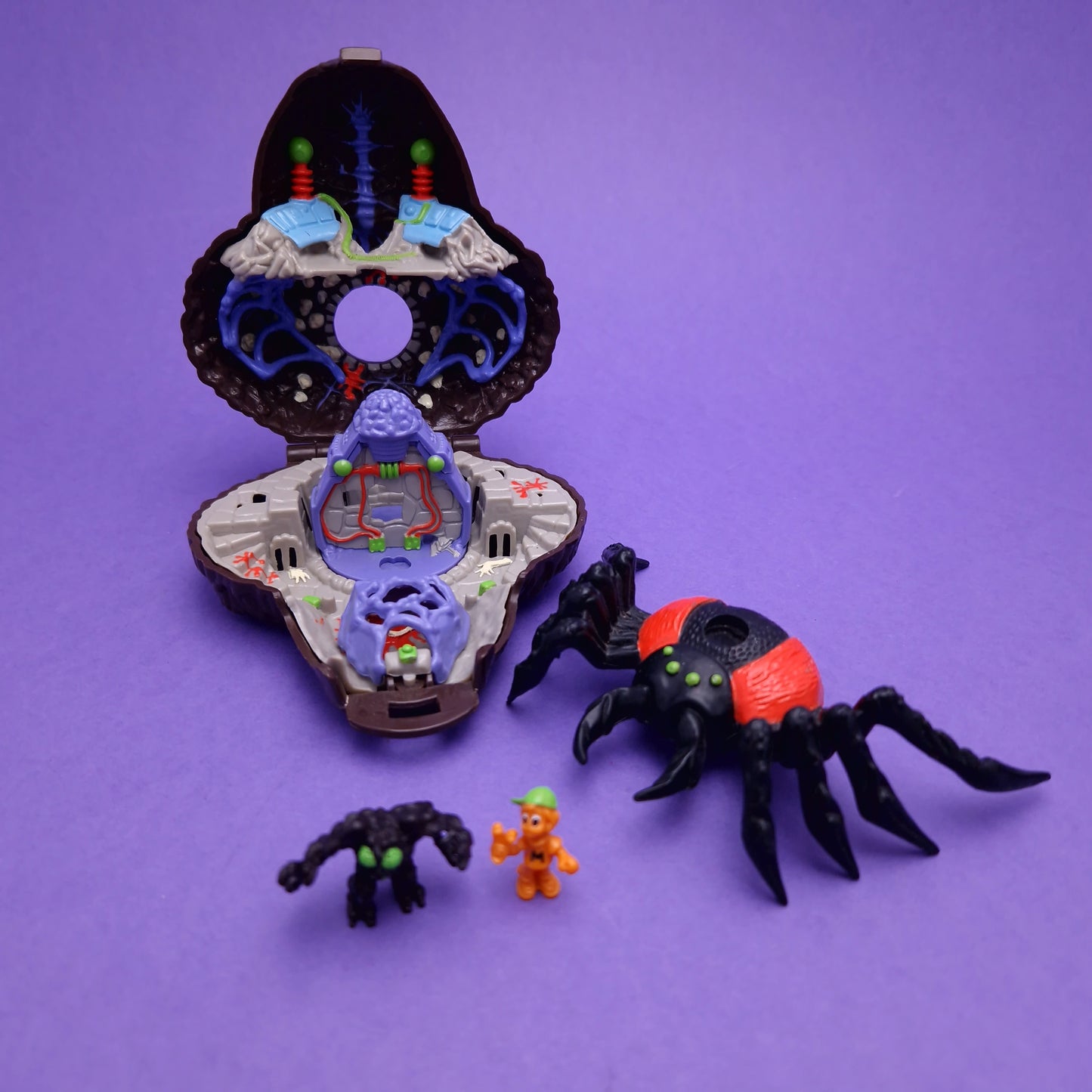 MIGHTY MAX ☆ TRAPPED BY ARACHNOID & 1ST EDITION Orange Max Doom Zone Vintage Figure Playset