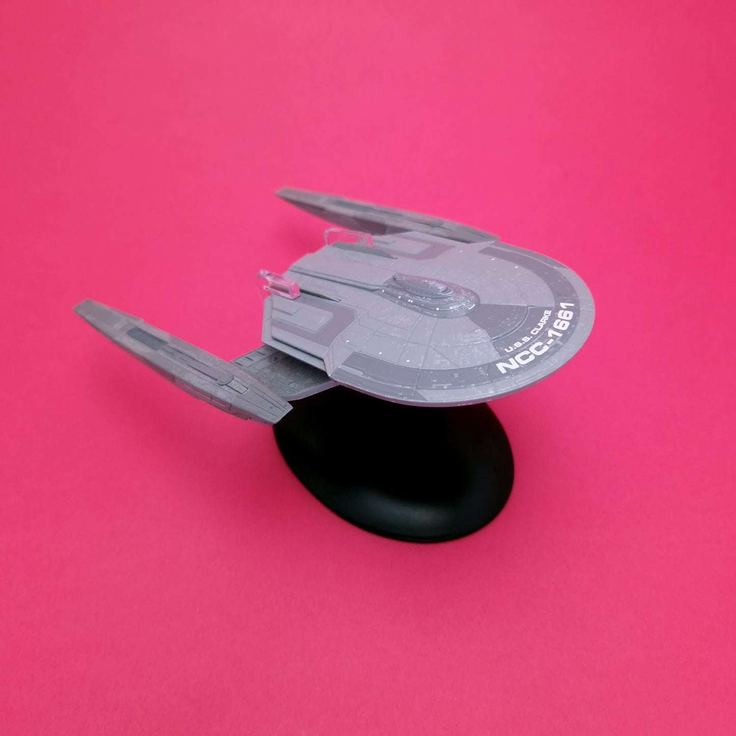 STAR TREK ☆ U.S.S CLARKE NCC-1661 #9 Discovery Starships Collection ☆ Eaglemoss XL