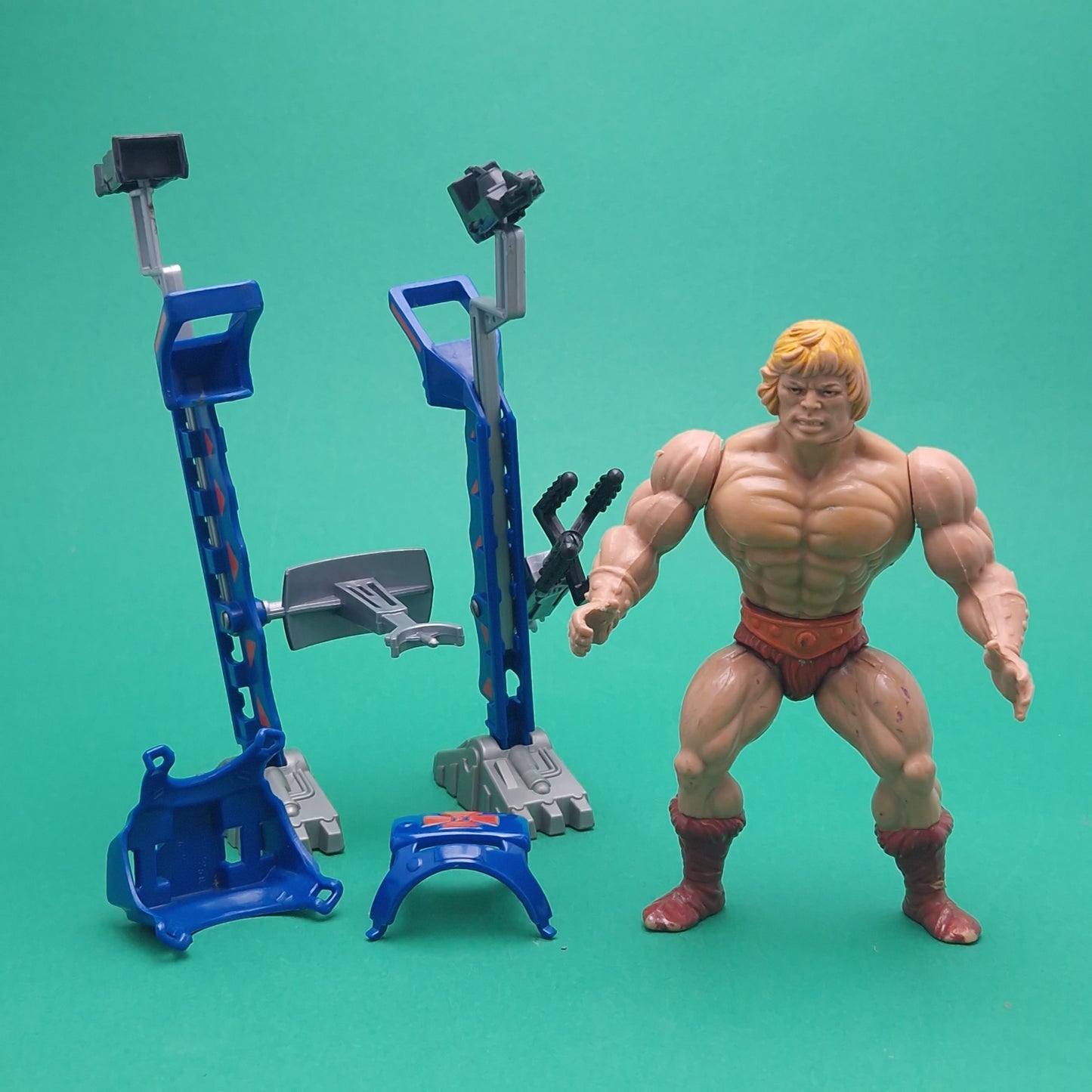 MASTERS OF THE UNIVERSE ☆ HE-MAN & Stilt Stalkers Vintage Figure ☆ MOTU Loose 80s Mattel Original