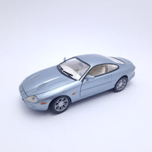 Load image into Gallery viewer, DIECAST ☆ MOTOR MAX JAGUAR XKR 1:24 Model Car SILVER ☆ Loose
