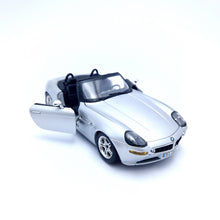 Load image into Gallery viewer, DIECAST ☆ BURAGO 1:24 BMW Z8 Model Car Silver ☆ Loose
