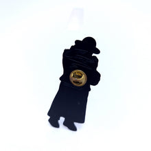Load image into Gallery viewer, WWF BADGE ☆ THE UNDERTAKER Pin Badge Brooch ☆ Titan Sports 90s
