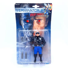 Load image into Gallery viewer, TERMINATOR 2 BLASTER T-1000 Vintage Figure ☆ Sealed Carded Kenner 90s
