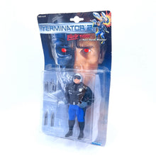 Load image into Gallery viewer, TERMINATOR 2 BLASTER T-1000 Vintage Figure ☆ Sealed Carded Kenner 90s
