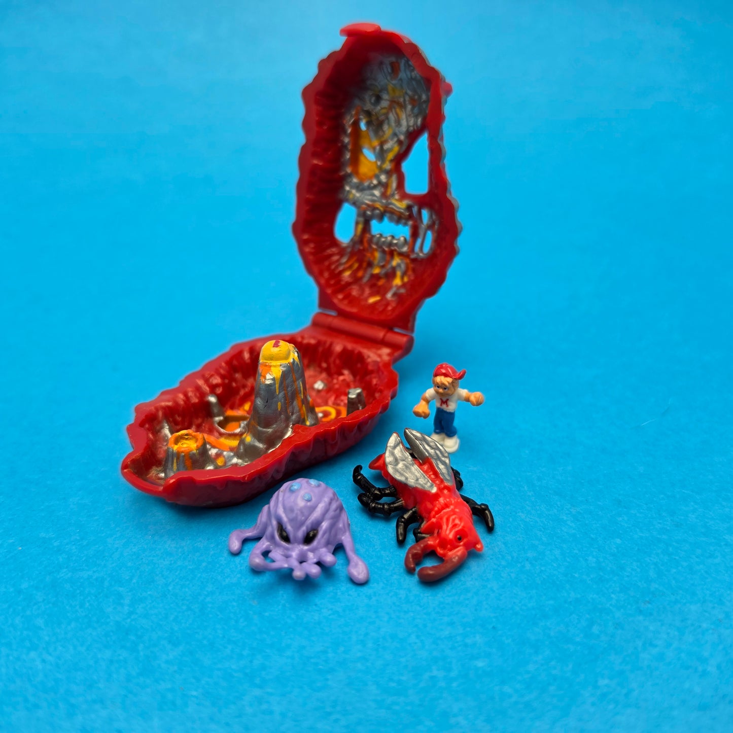 MIGHTY MAX ☆ LAVA BEAST Horror Heads Vintage Figure Playset ☆ Complete Loose