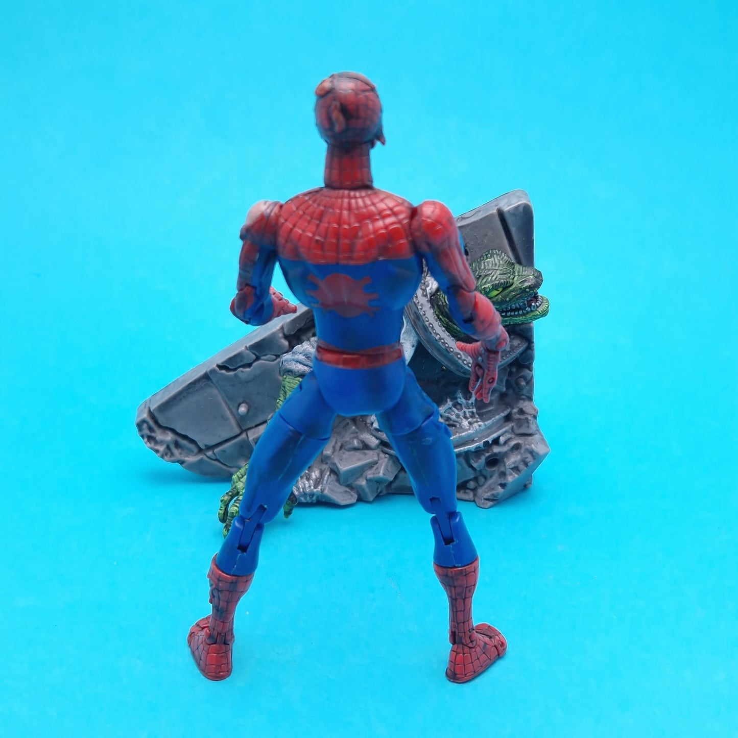 SPIDER-MAN CLASSICS ☆ Marvel legends Battle Ravaged Figure ☆ Vintage Original Toybiz 2001