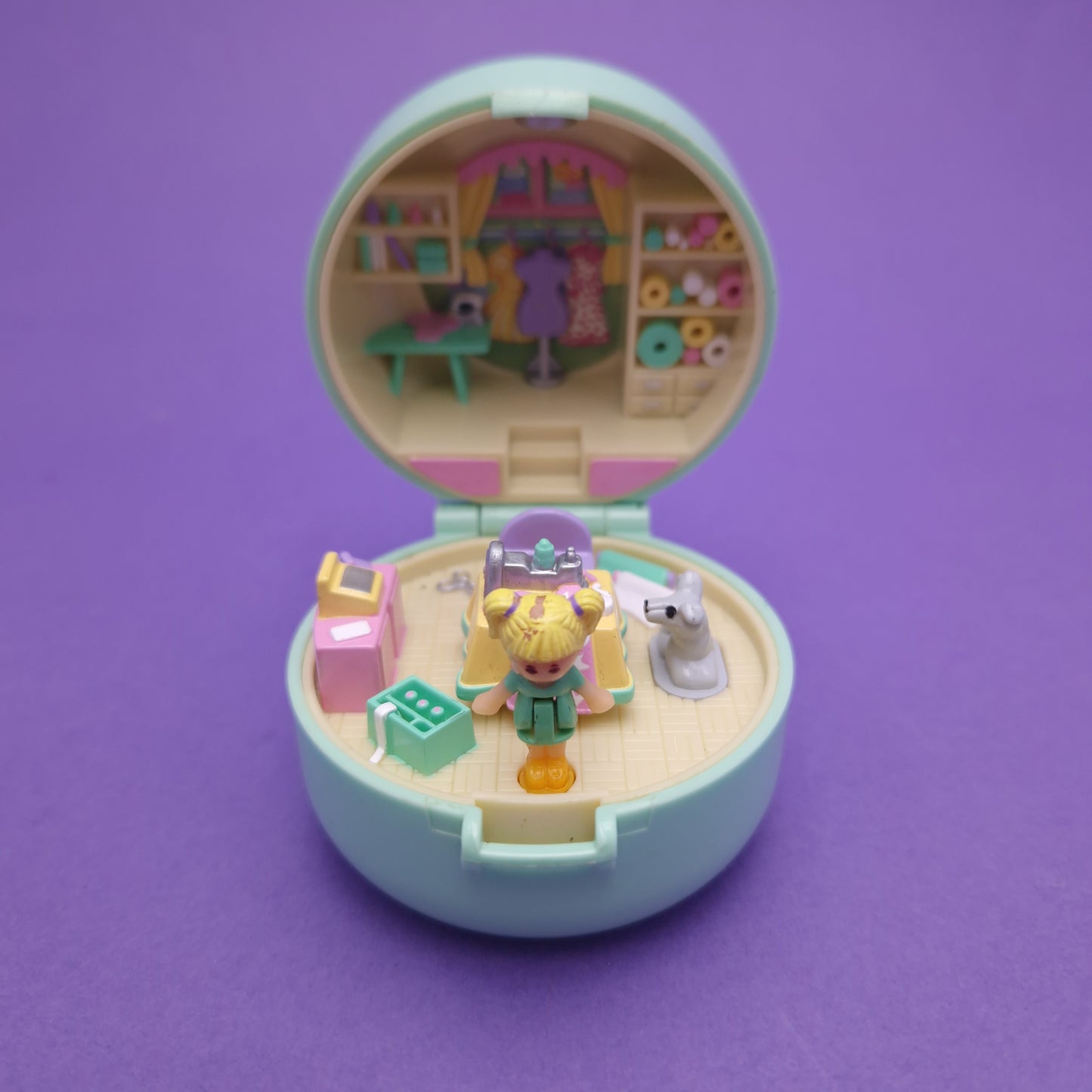 POLLY POCKET ☆ TINY TINAS DRESSMAKING Dazzling Dressmaker Vintage Figure Playset Complete ☆ Original 1991