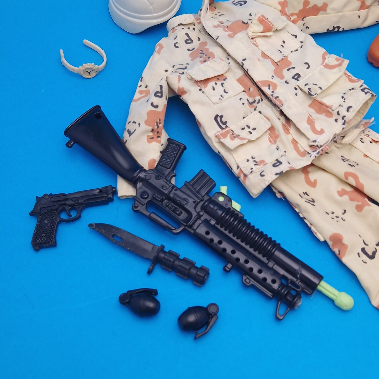 ACTION MAN ☆ DESERT PACK Accessories ☆ Vintage HASBRO 90's Loose