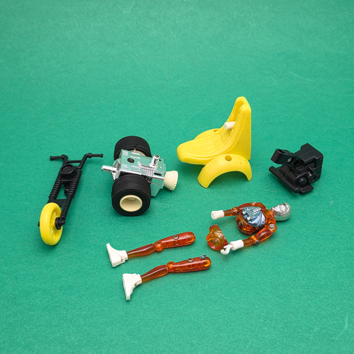 MICRONAUTS ☆ ULTRONIC SCOOTER Vintage Time Traveller Figure ☆ 1977 Mego Airfix