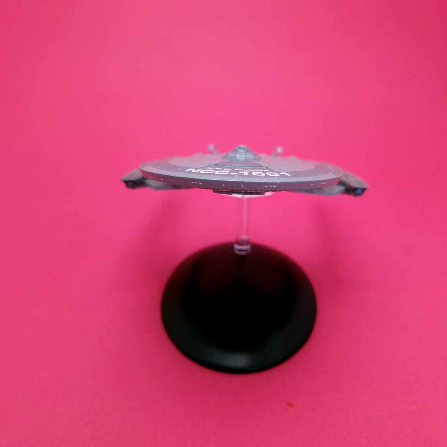 STAR TREK ☆ U.S.S CLARKE NCC-1661 #9 Discovery Starships Collection ☆ Eaglemoss XL