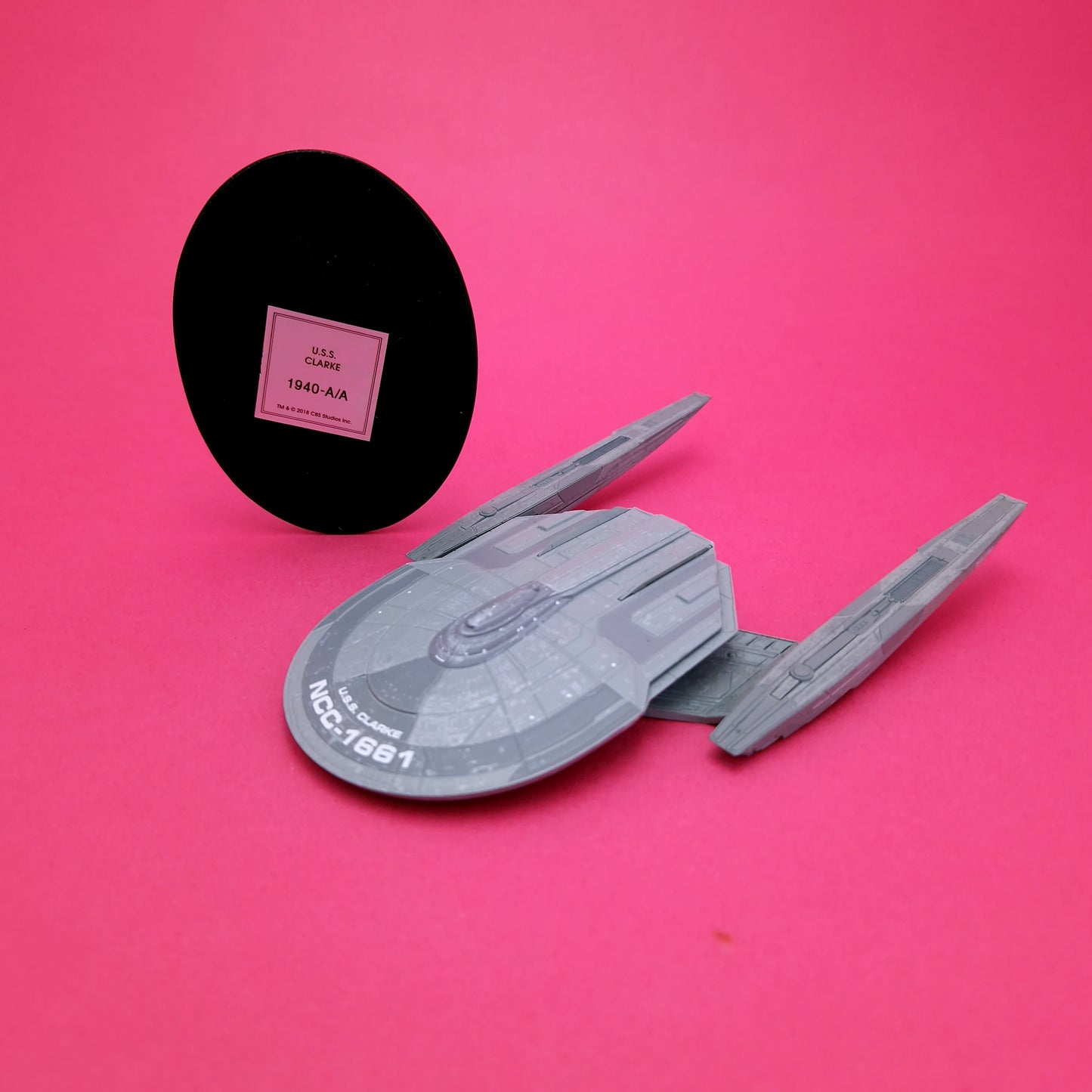 STAR TREK ☆ U.S.S CLARKE NCC-1661 #9 Discovery Starships Collection ☆ Eaglemoss XL