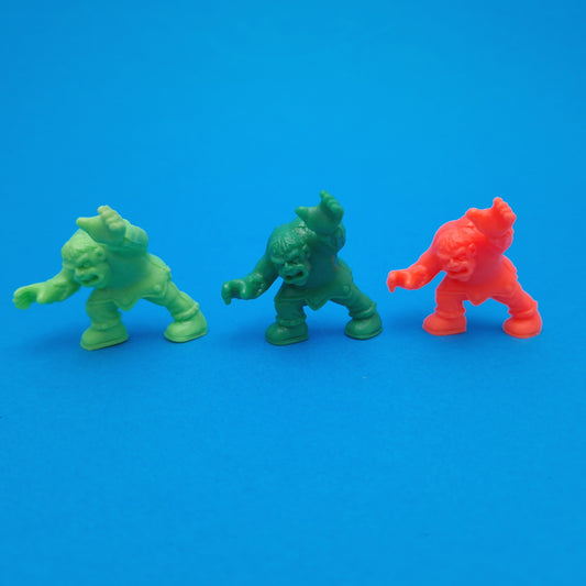 MONSTER IN MY POCKET ☆ #48 HUNCHBACK Pine Green Orange Premium Figure ☆ Vintage Mini Figure