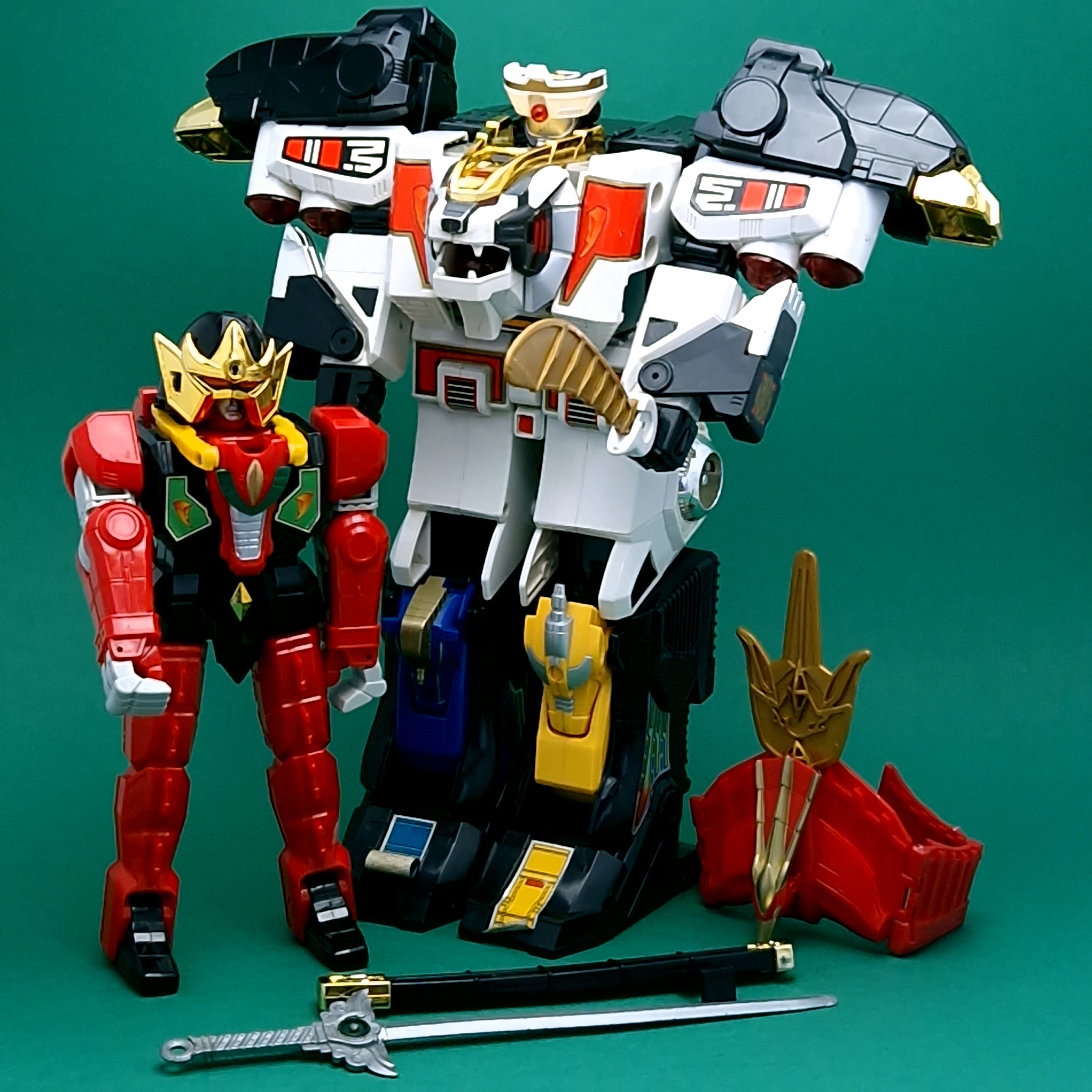 Tigerzord megazord and red ninja store Megazord