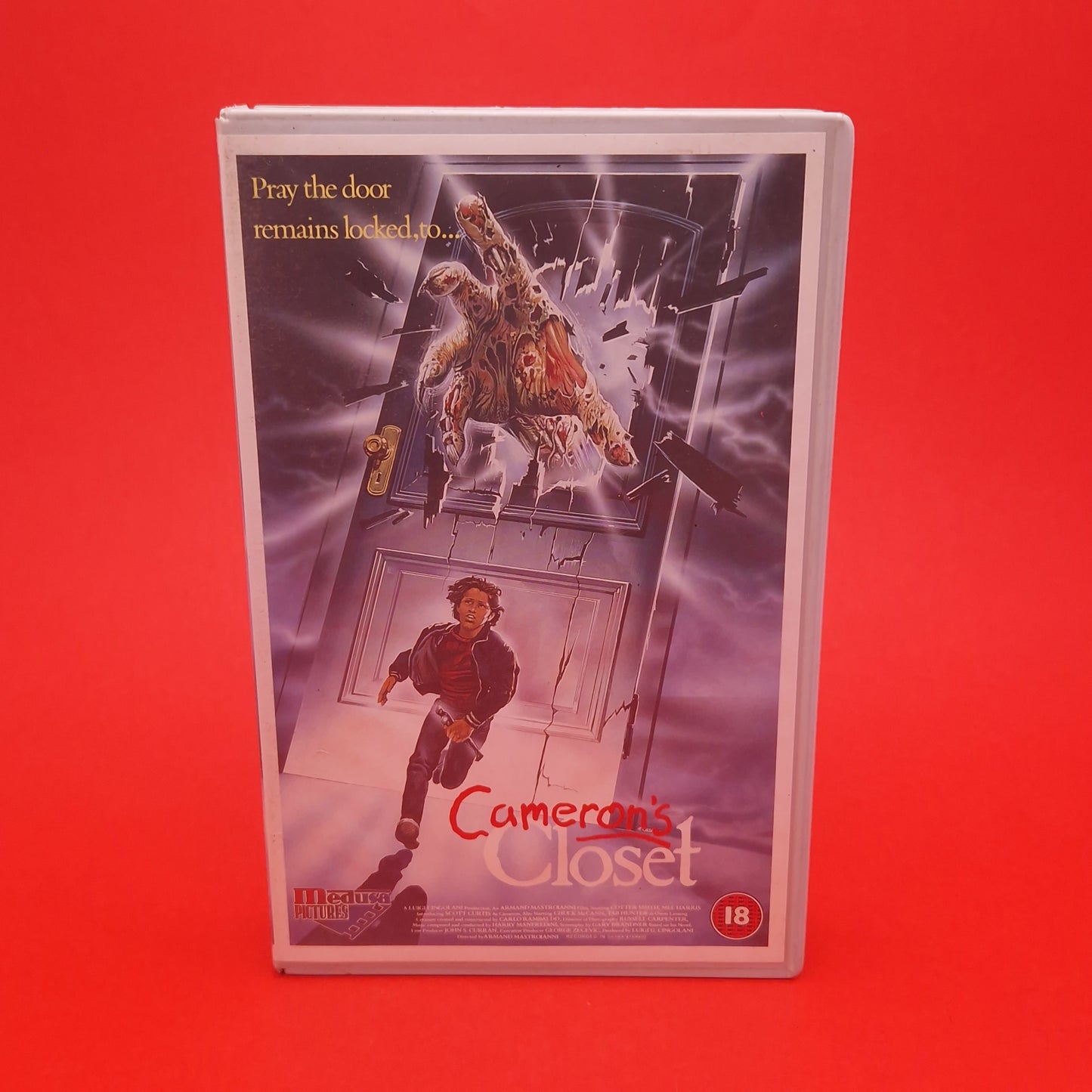 VHS Video ☆ CAMERONS CLOSET ☆ Big Box Ex Rental Case Tape Cassette Vintage 18 cert