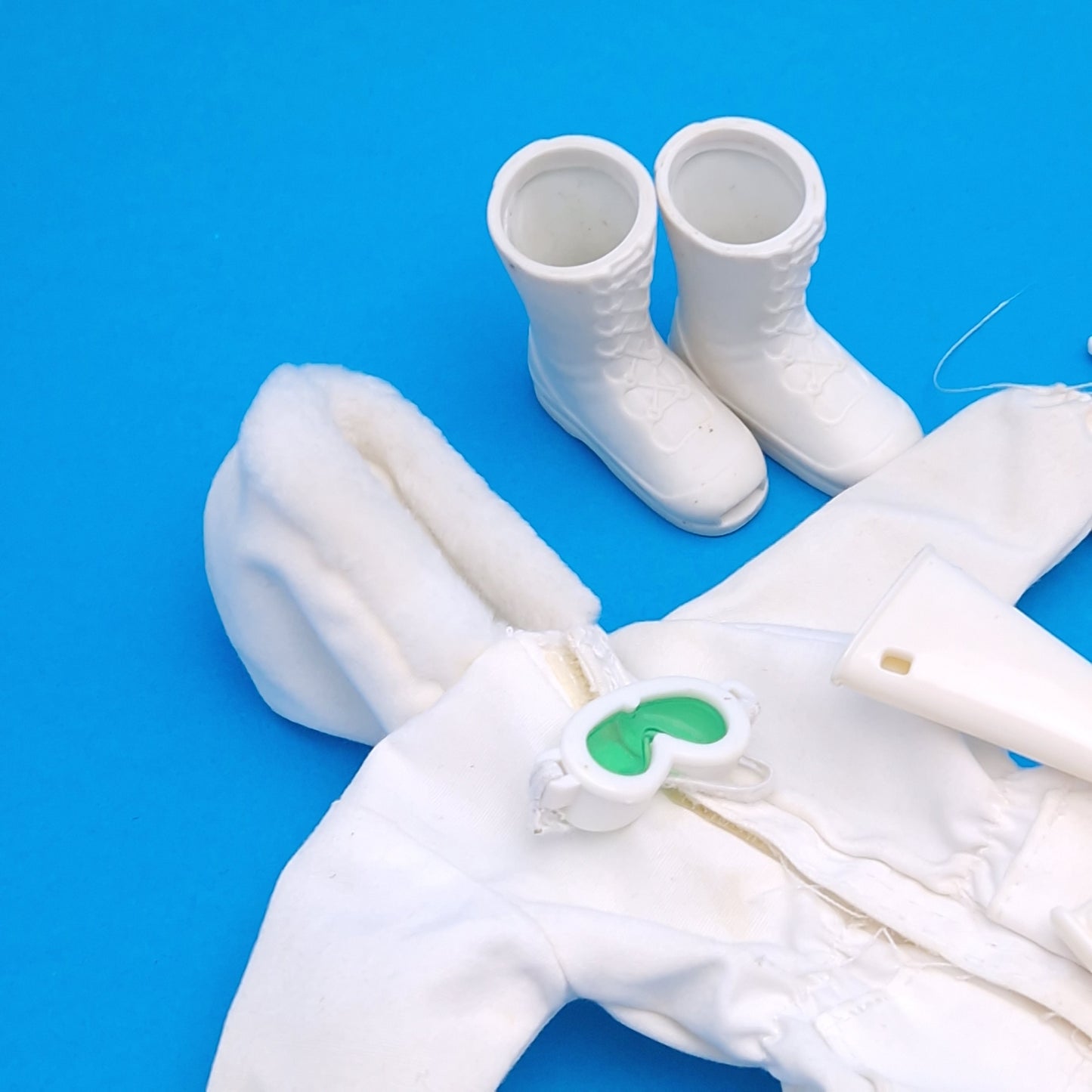 ACTION MAN ☆ ARCTIC ASSUALT GEAR PACK Accessories Complete ☆ Vintage HASBRO 90's Loose