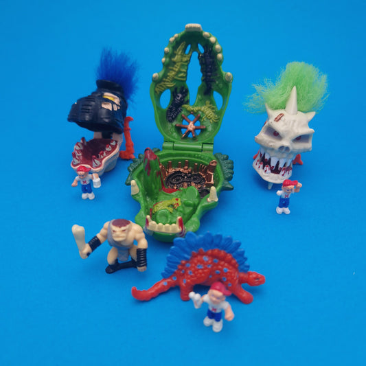 MIGHTY MAX ☆ KRONOSAURS & Shrunken Horror Heads Bundle Vintage Figure ☆ Playsets