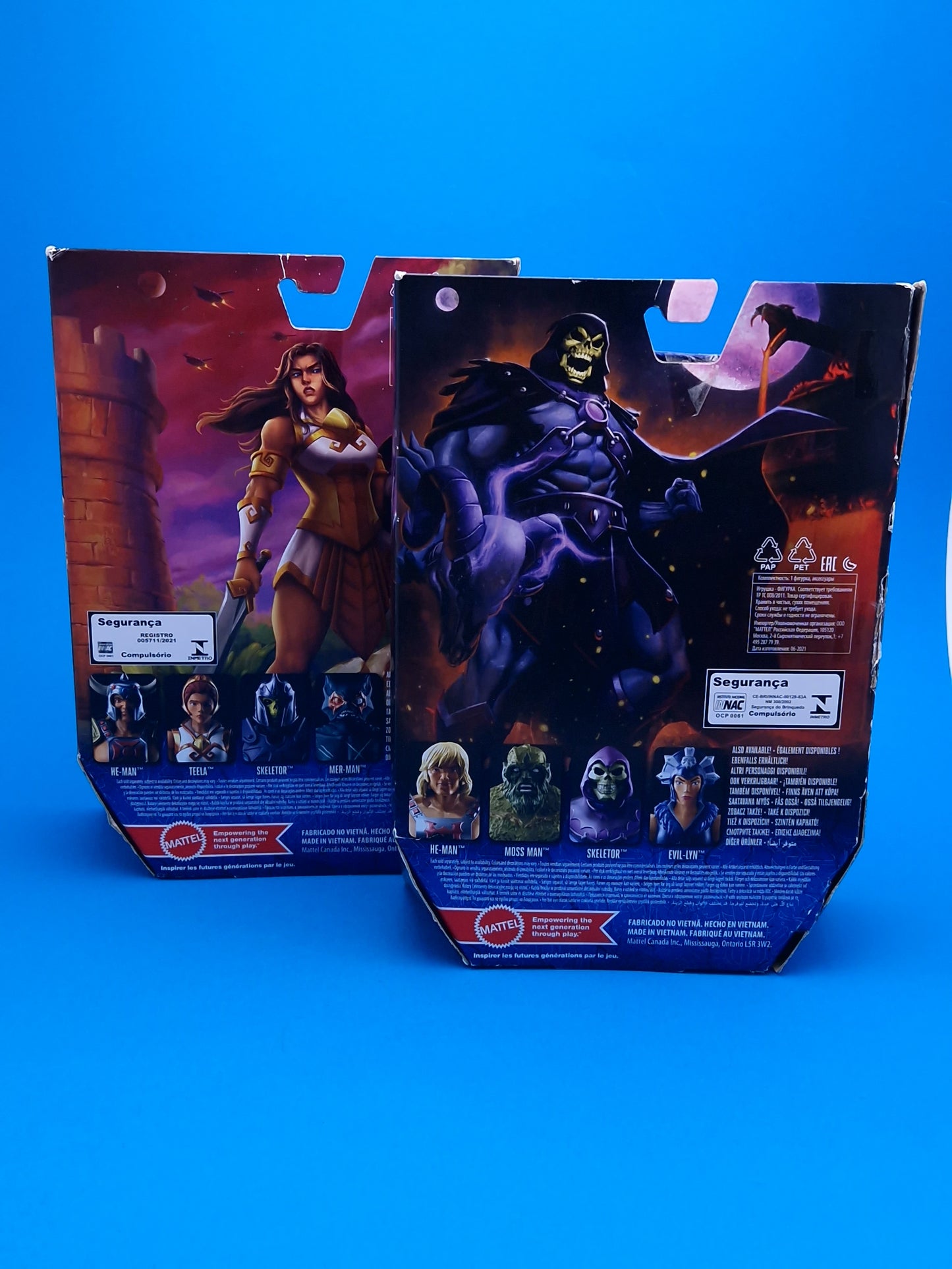 MASTERS OF THE UNIVERSE REVELATIONS SKELETOR TEELA Figure Toy BOXED MOTU