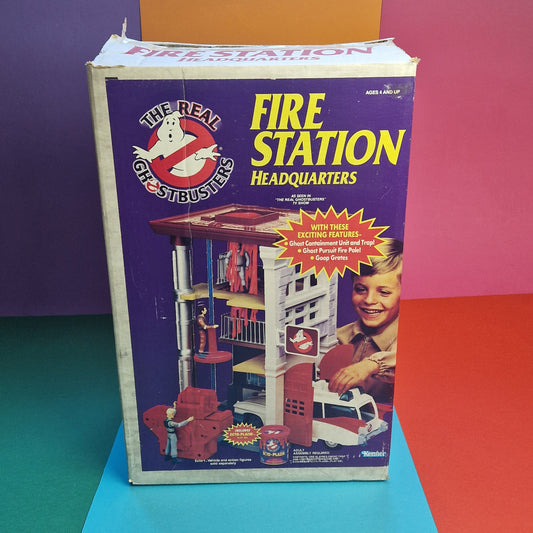 GHOSTBUSTERS ☆ FIRE STATION HEADQUARTERS Figure Playset ☆ BOXED 80s Kenner Original