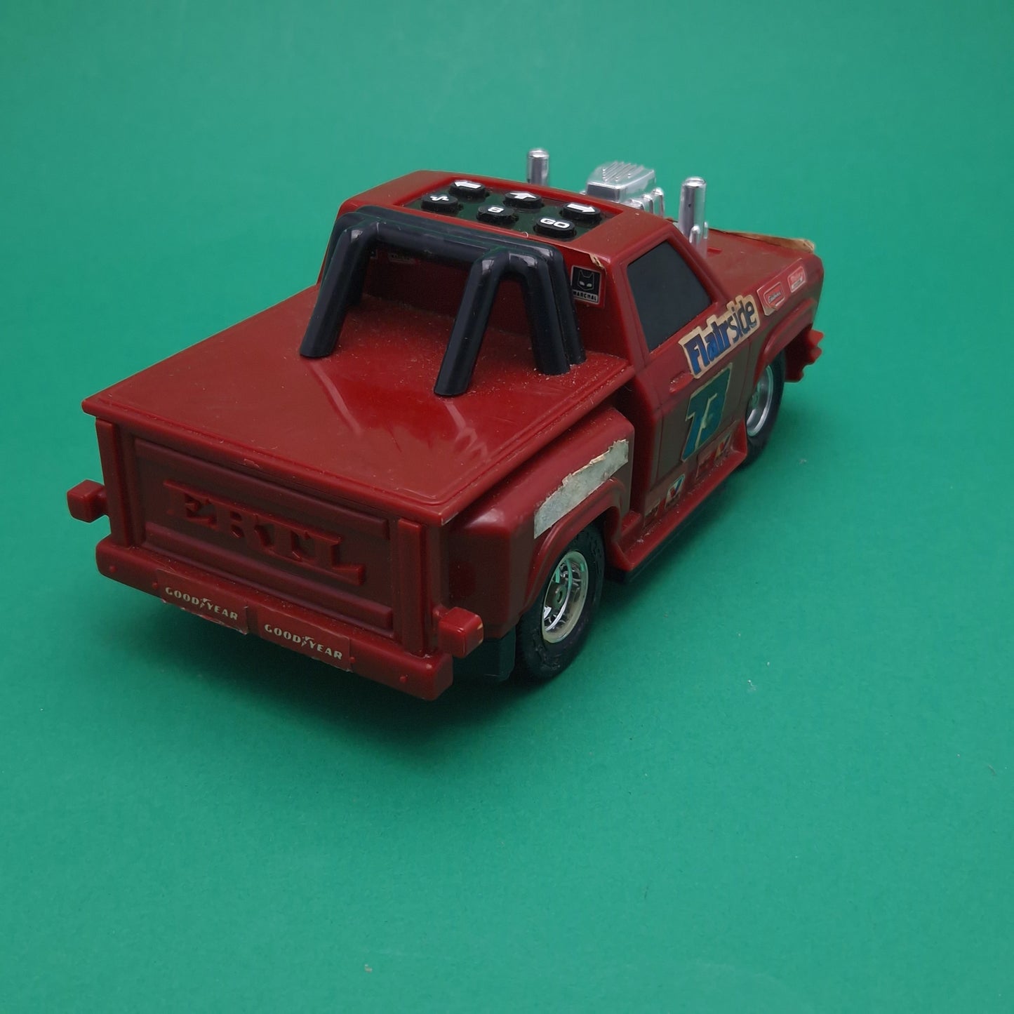 M.A.R.C 32 ☆ RED FORD PICKUP Computer Car Vehicle Vintage ☆ Loose 1988 ERTL