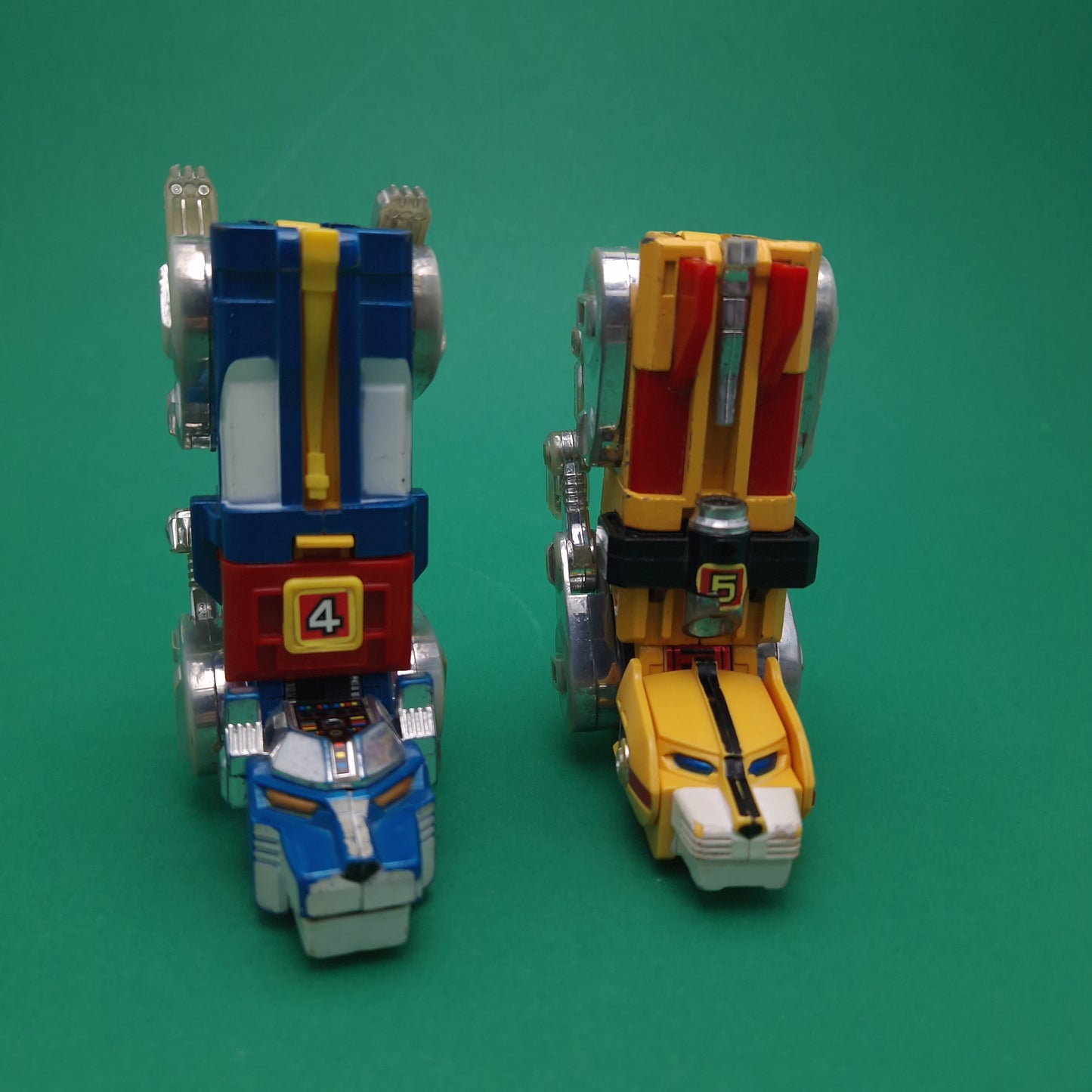 VOLTRON ☆ YELLOW & BLUE LION Action Figure Robot ☆ Vintage Original 80s Matchbox Loose