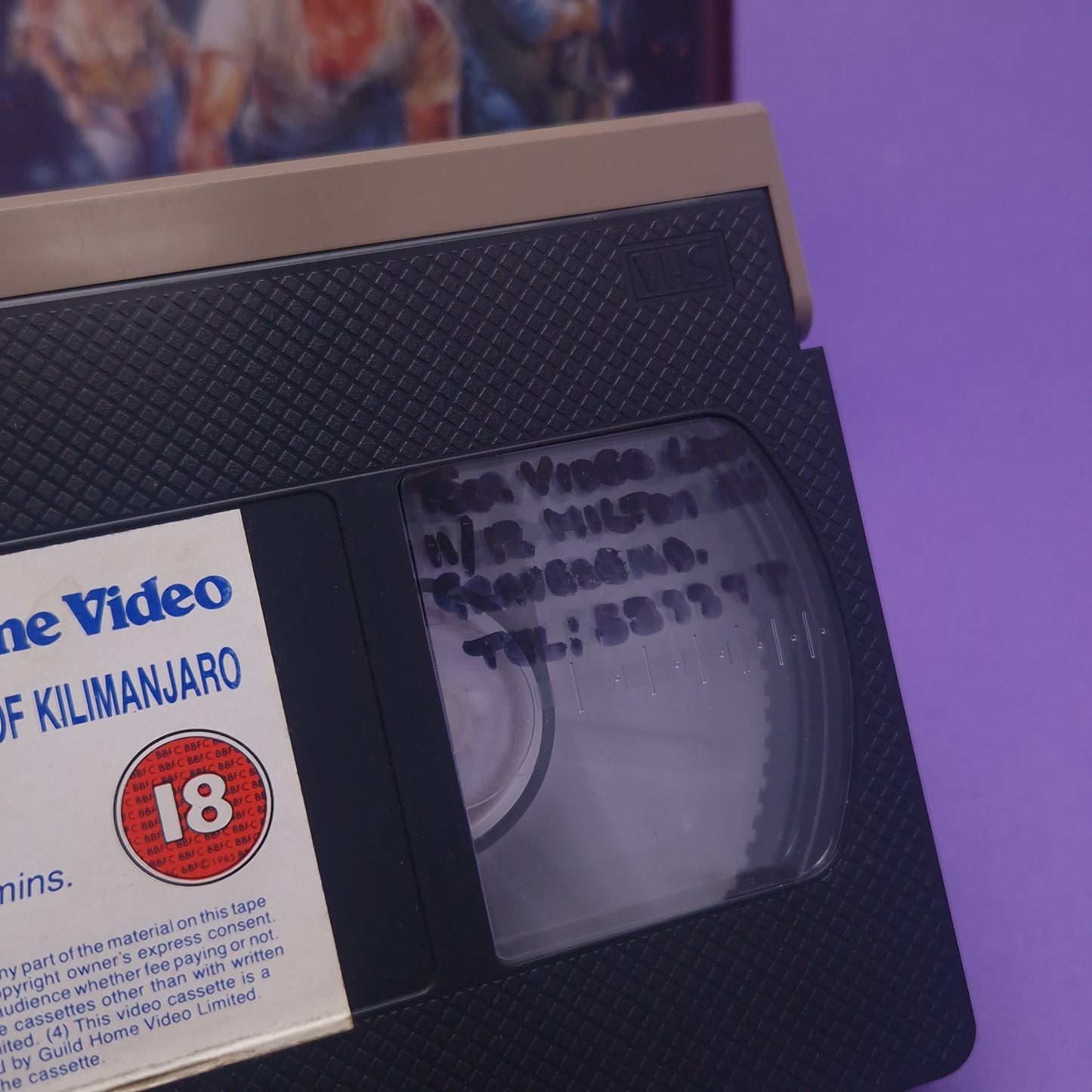 VHS Video ☆ IN THE SHADOWS OF KILIMANJARO ☆ 80s Big Box Ex Rental Vintage 18