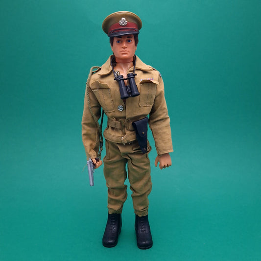 ACTION MAN ☆ BRITISH INFANTRY MAJOR Parts Uniform & Eagle Eye Figure 80's ☆ Vintage PALITOY Loose