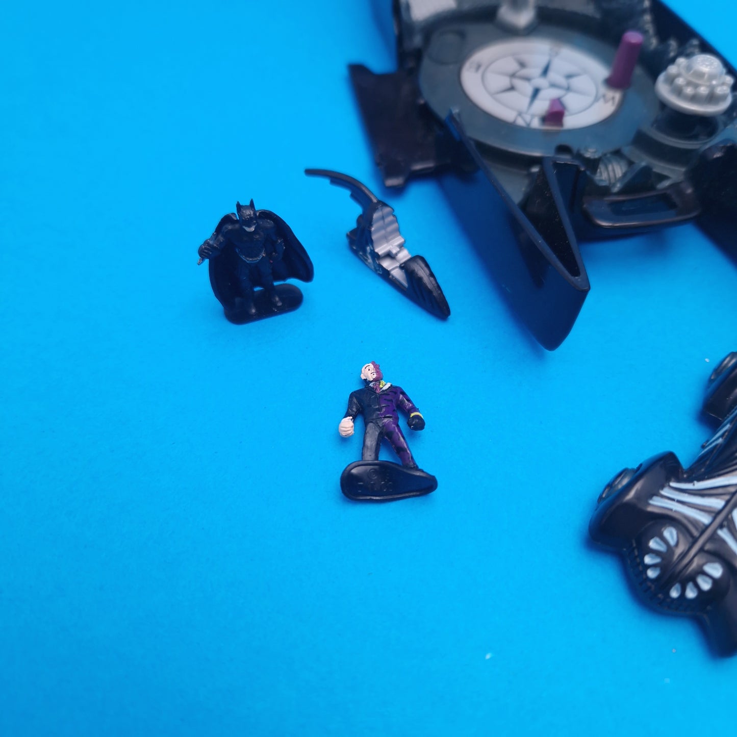 BATMAN FOREVER ☆ BATCAVE & RIDDLER POWER CENTRE Mini Playsets ☆ Vintage Kenner