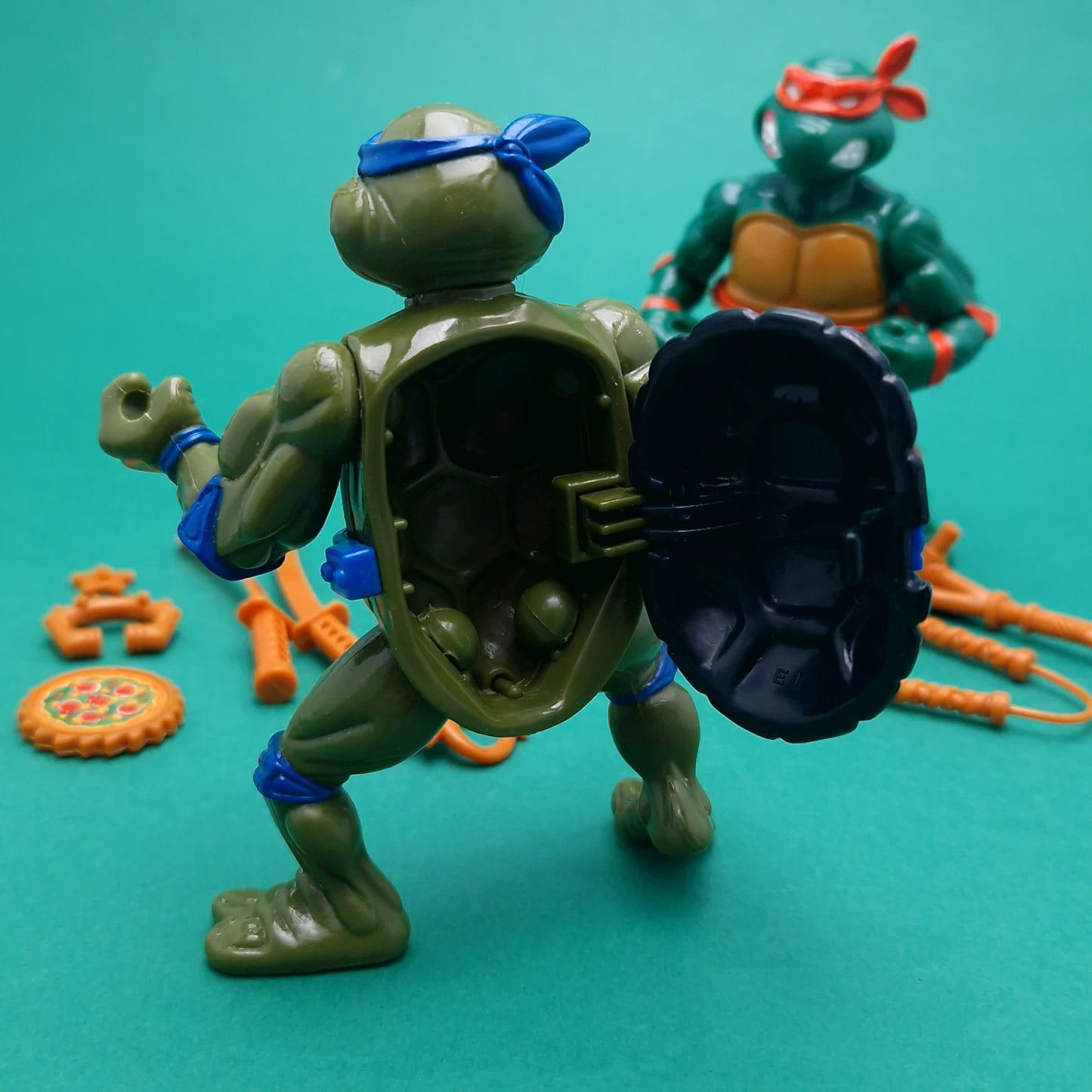 TEENAGE MUTANT NINJA TURTLES ☆ LEONARDO & MICHELANGELO Storage Shell Figure ☆ 90s Vintage