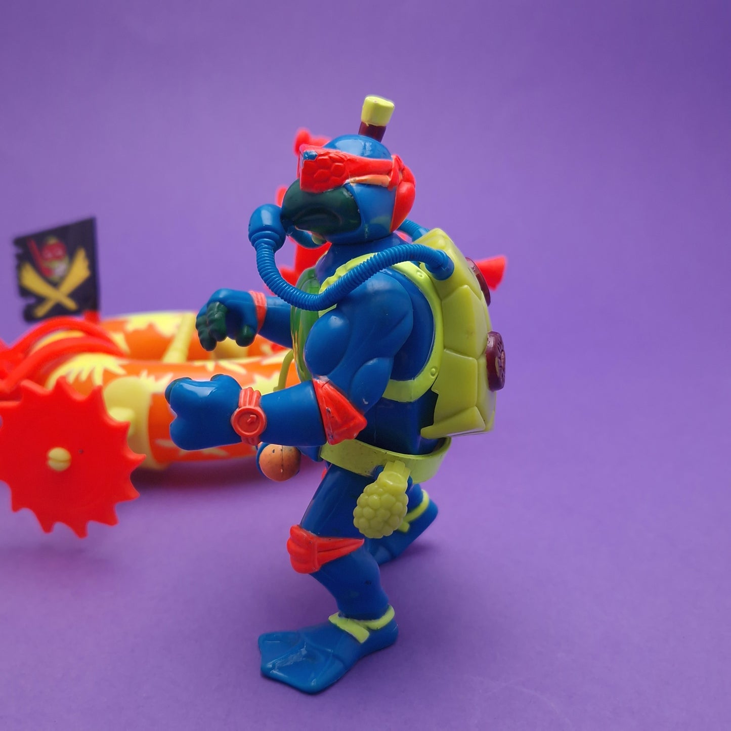TEENAGE MUTANT NINJA TURTLES ☆ Scuba Divin Raph Psych Out Spin Out Scuba Tube Vintage Action Figure ☆ Loose