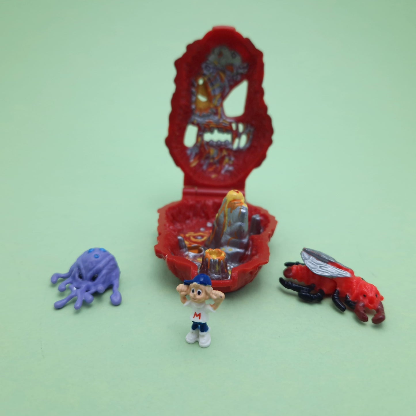 MIGHTY MAX ☆ LAVA BEAST Horror Heads Vintage Figure Playset ☆ Complete Loose