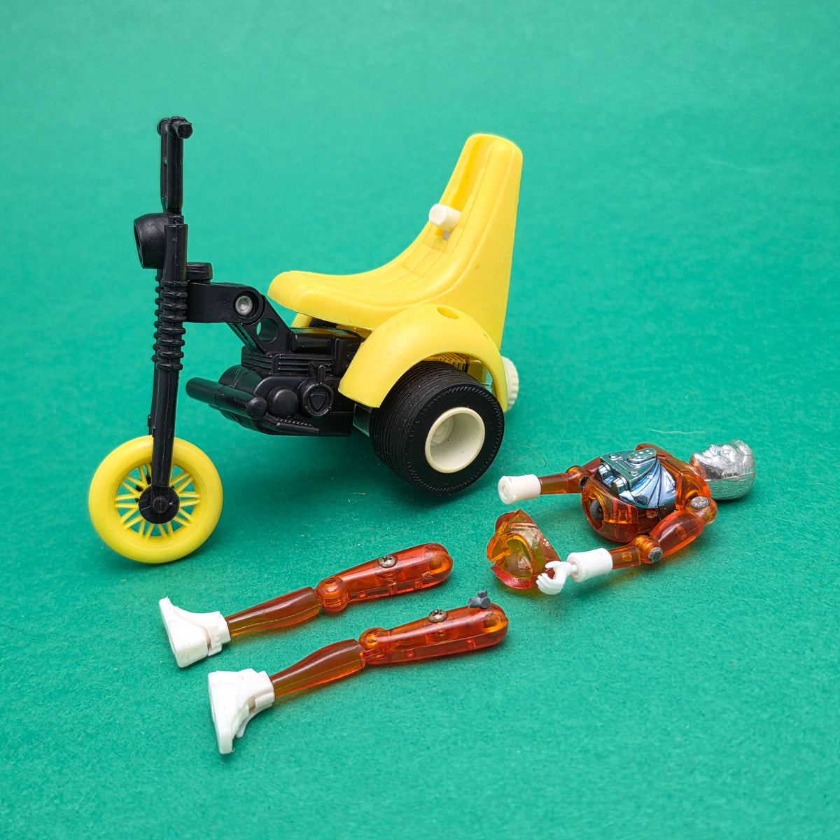 MICRONAUTS ☆ ULTRONIC SCOOTER Vintage Time Traveller Figure ☆ 1977 Mego Airfix